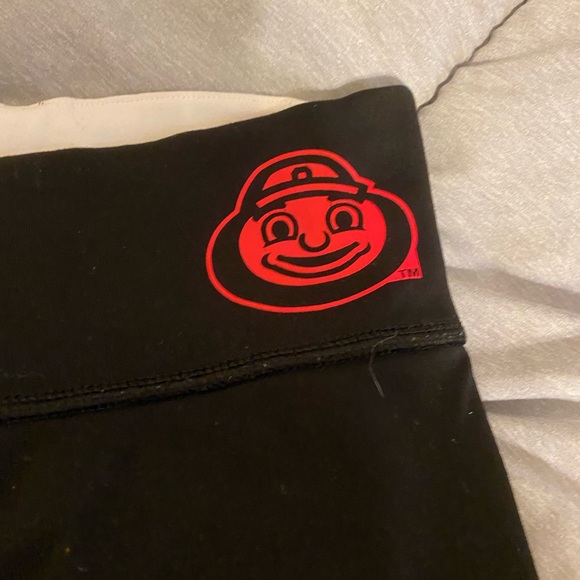 Ohio State Leggings - Picture 2 of 4